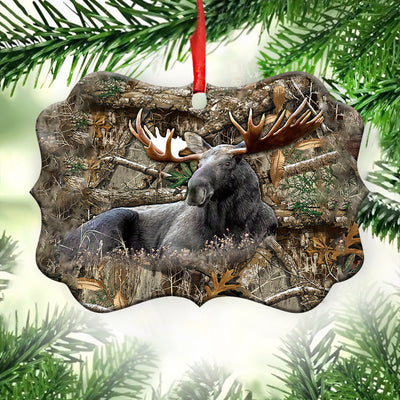 Hunting Moose Hunting In The Forest - Horizontal Ornament - Owls Matrix LTD