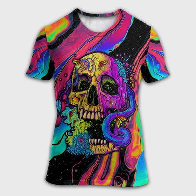 Skull And moth Night Butterfly Neon Style - Round Neck T-shirt - Owls Matrix LTD