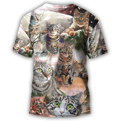 S Tabby Cat Art Daily Portrait - Round Neck T-shirt - Owls Matrix LTD