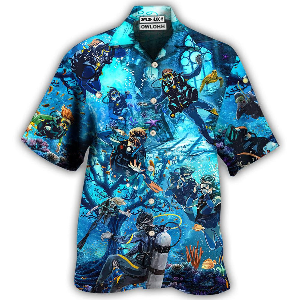 Hawaiian Shirt / Adults / S Diving Under The Sea Art Style - Hawaiian Shirt - Owls Matrix LTD
