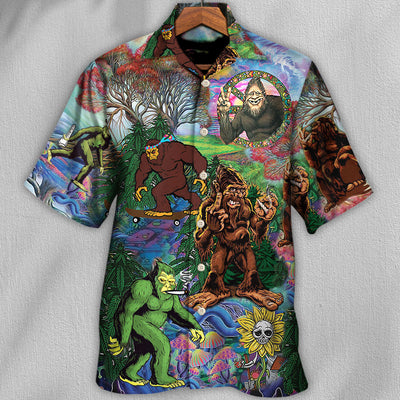 Hippie Bigfoot Peace Life Color Amazing - Hawaiian Shirt
