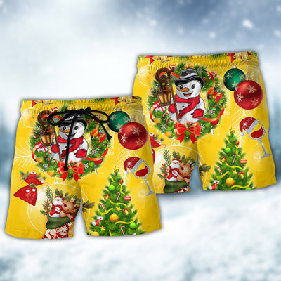Christmas Funny Snowman Happy Christmas Tree Yellow Light - Beach Short - Owls Matrix LTD