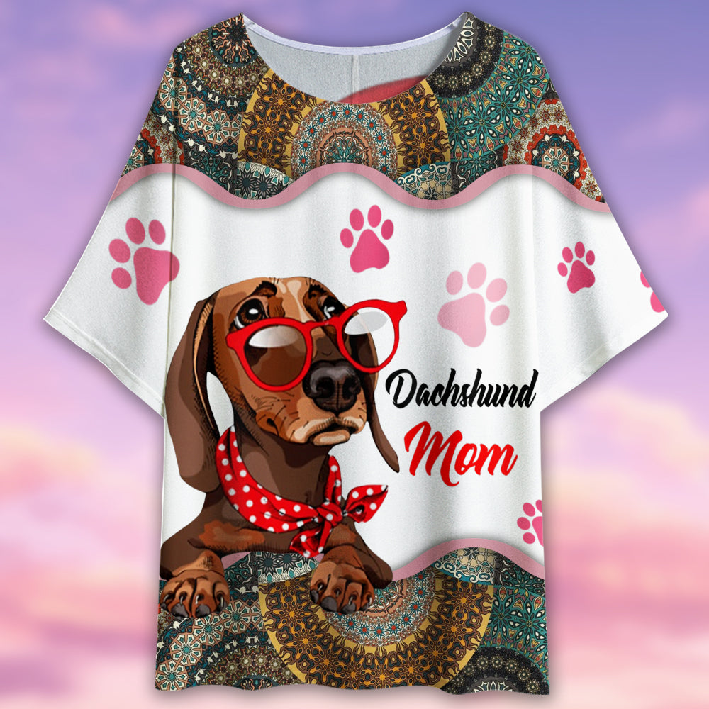 Dachshund Mom Love Style - Women's T-shirt With Bat Sleeve - Owls Matrix LTD