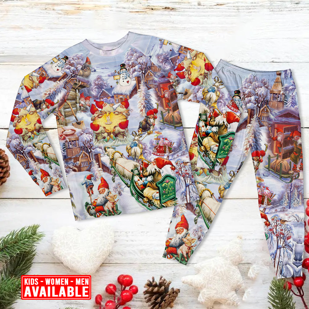 Christmas Oh Santa Claus Gnomes - Pajamas Long Sleeve - Owls Matrix LTD