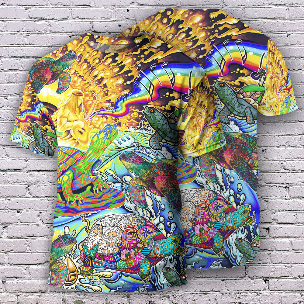 Hippie Turtle Colorful Art Peace - Round Neck T-shirt - Owls Matrix LTD