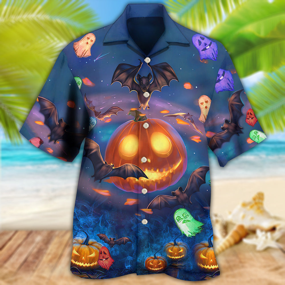 Halloween Glowing Pumpkins By Night With Bat - Hawaiian Shirt - Owls Matrix LTD