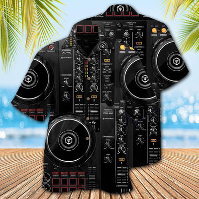 DJ Yes I Am The DJ In Black - Hawaiian Shirt - Owls Matrix LTD