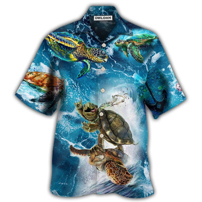 Hawaiian Shirt / Adults / S Turtle Swimming Over Sea - Hawaiian Shirt - Owls Matrix LTD