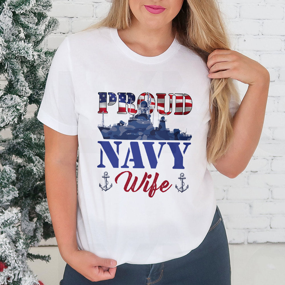 Veteran Proud Navy Wife HHAY1005003Y Light Classic T Shirt
