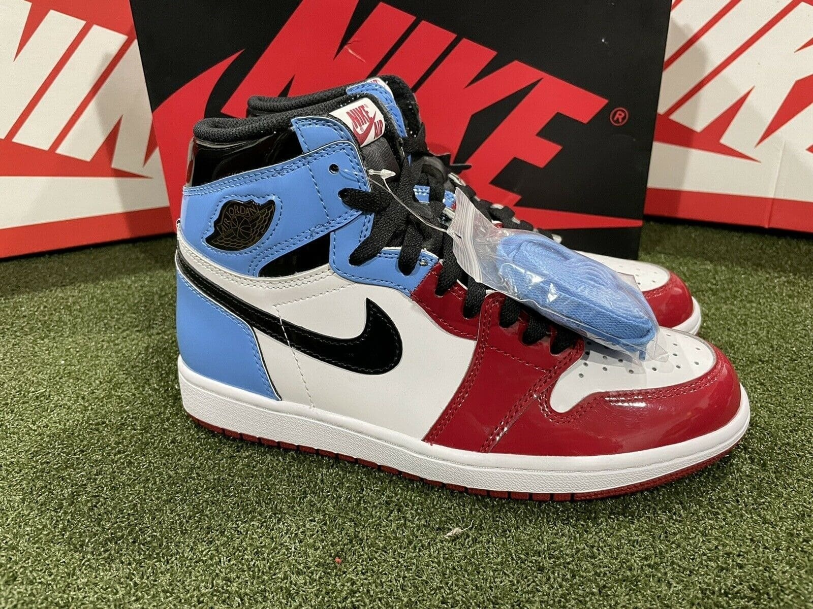 Air Jordan 1 Retro High OG ‘Fearless’ CK5666-100